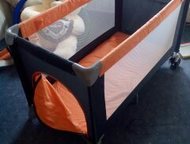 Екатеринбург: Манеж - кровать Продадим манеж - кровать. Состояние хорошее, т. к. очень мало использовали. Можно использовать и как манеж, и как кровать, есть москит