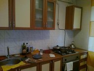 Магнитогорск: Сдам однокомнатную квартиру Сдам на долгий срок однокомнатную квартиру в Ленинском районе, недалеко от института. 2 этаж в 5-ти этажном доме. Состояни