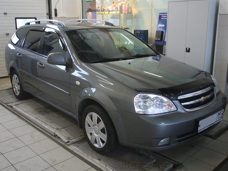 Chevrolet Lacetti серебристый металлик код краски