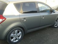 :  Kia ceed 2010 , ,  luxe Kia ceed   .  :    , CD, DVD, MP3, AUX, US