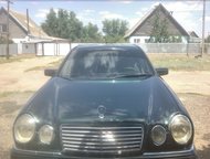 :  Mercedes-Benz    , , -   ,   -,  ,  . 
